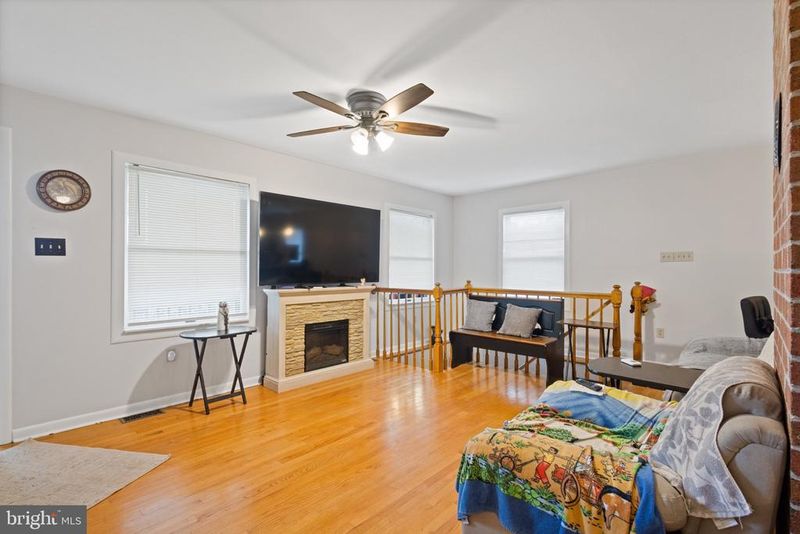 7820 Myersville Rd, Middletown, MD 21769