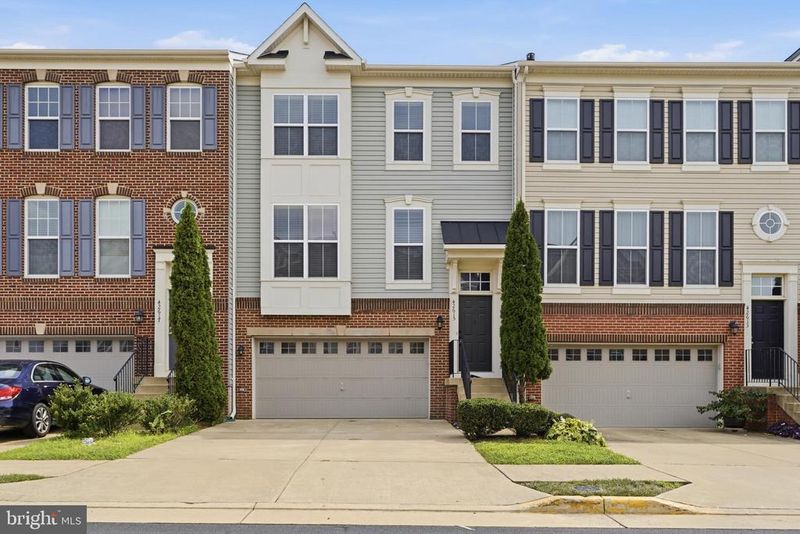 42615 Beckett Ter, Ashburn, VA 20148