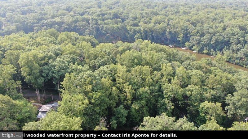 11759 Stanbaugh Ln, Manassas, VA 20112