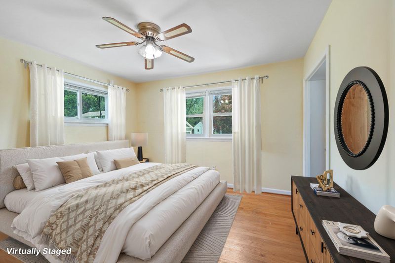 6629 Harriett St, Falls Church, VA 22042