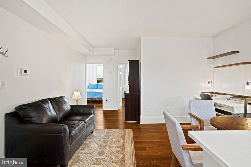 409 Constitution Ave NE #4, Washington, DC 20002