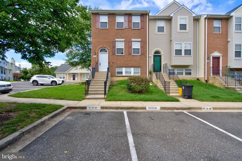 4304 Applegate Ln #2, Suitland, MD 20746