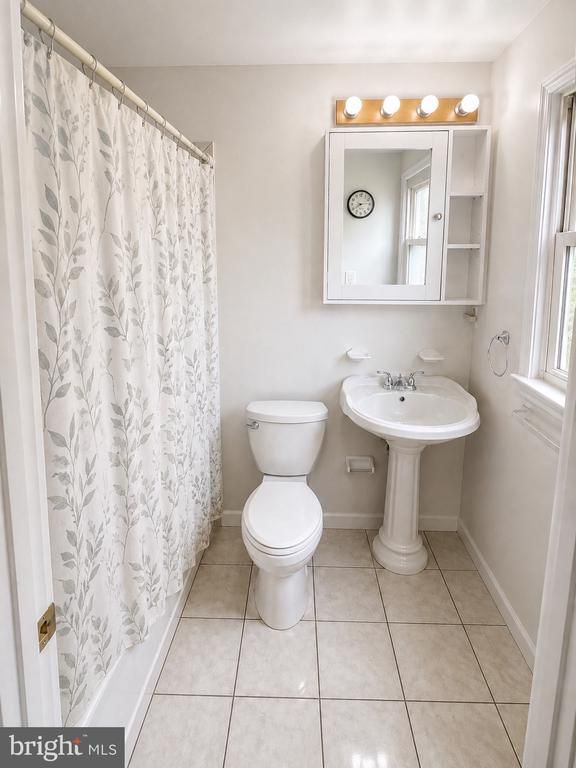 212 Dauntly St, Upper Marlboro, MD 20774