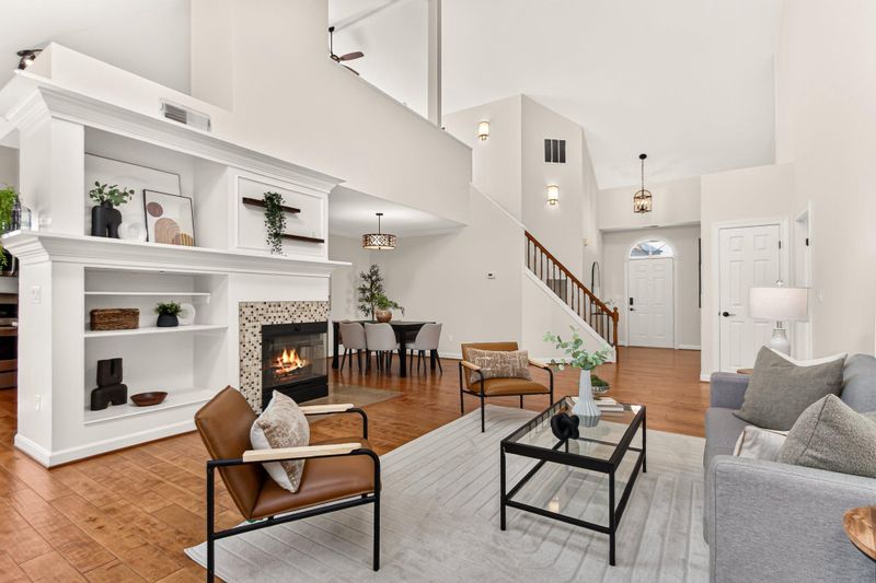 46550 Cedarhurst Dr, Sterling, VA 20165