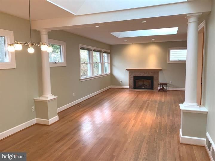 7512 Arden Rd, Cabin John, MD 20818