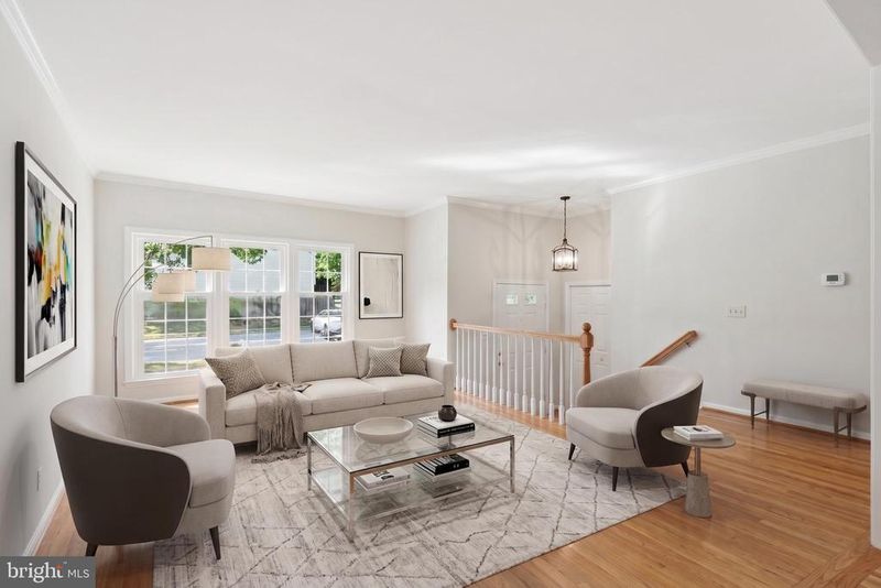7857 Hampton Village Ps, Annandale, VA 22003
