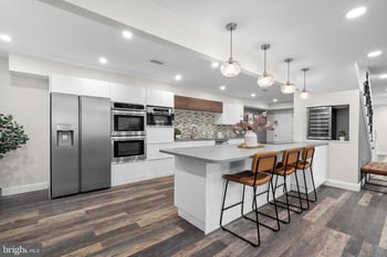 11919 Tildenwood Dr, North Bethesda, MD 20852