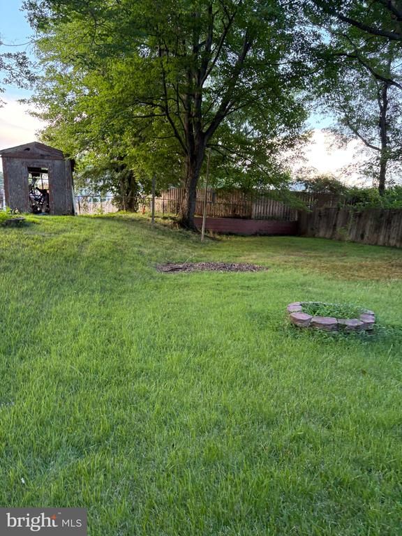 5504 San Juan Dr, Clinton, MD 20735