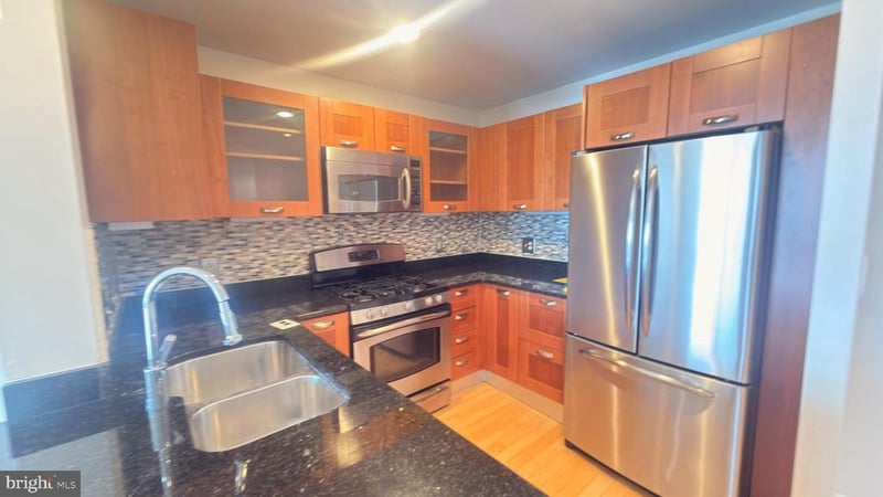 5750 Bou Ave #1610, Rockville, MD 20852
