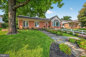 1602 Lemontree Ln, Silver Spring, MD 20904