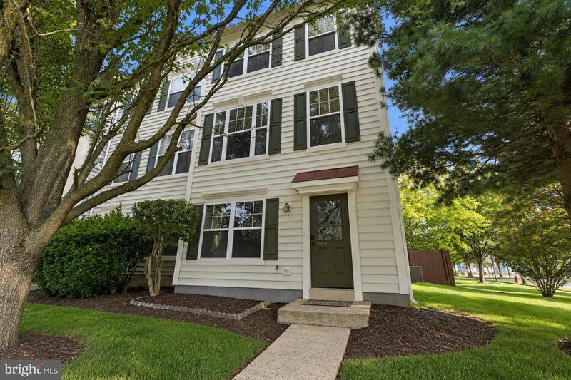 43775 Brookline Ter, Ashburn, VA 20147