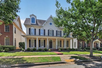 506 Golden Oak Ter, Rockville, MD 20850