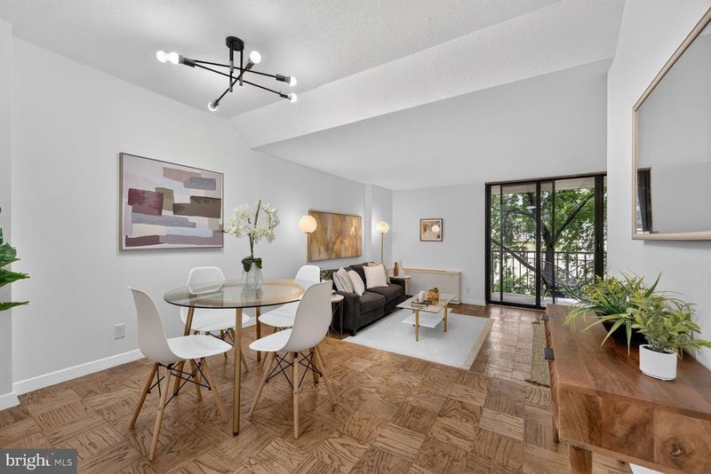 2201 L St NW #518, Washington, DC 20037