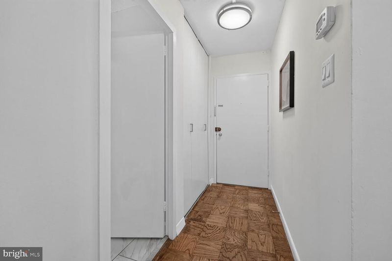 2201 L St NW #518, Washington, DC 20037