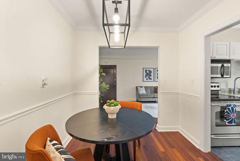 718 S Washington St #101, Alexandria, VA 22314