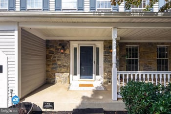 8 Shipwright Ct, Gaithersburg, MD 20877