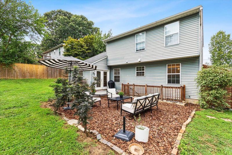 1055 Sun Valley Dr, Annapolis, MD 21409