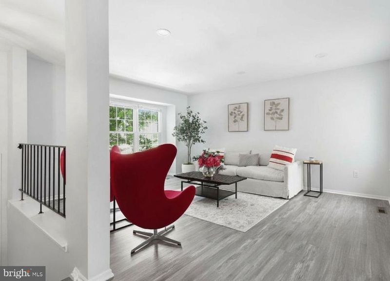 660 Ivy League Ln #14-83, Rockville, MD 20850