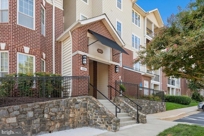 1550 Spring Gate Dr #8113, Mclean, VA 22102