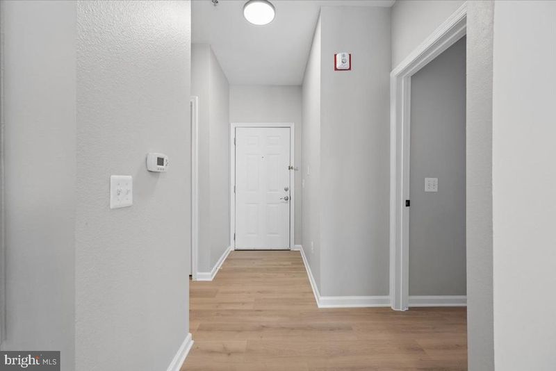 1550 Spring Gate Dr #8113, Mclean, VA 22102