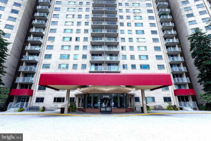 2500 N Van Dorn St #205, Alexandria, VA 22302
