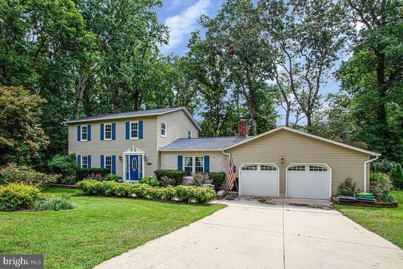 1239 Lorene Dr, Pasadena, MD 21122
