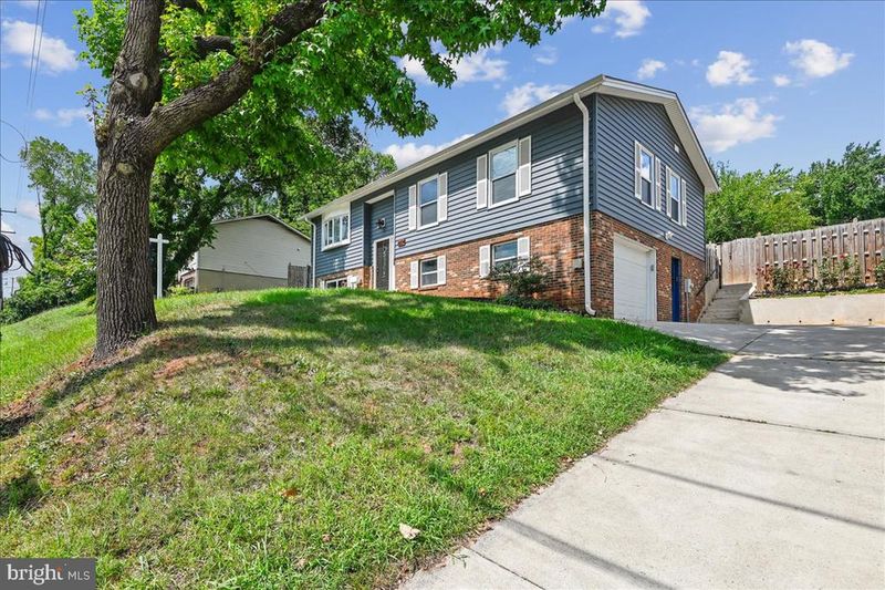 6004 Queens Chapel Rd, Hyattsville, MD 20782