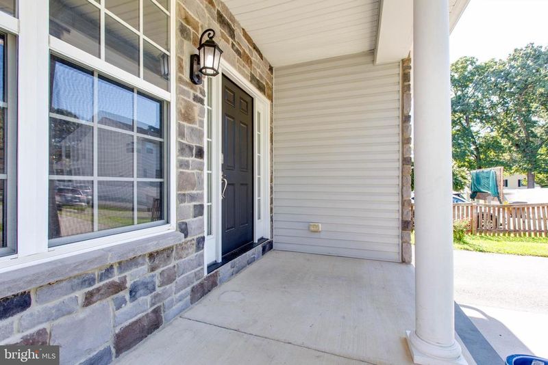 130 Pineview Ave, Severna Park, MD 21146