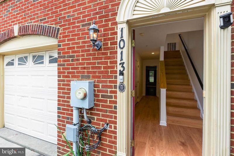 1013 Collindale Ave, Mount Airy, MD 21771