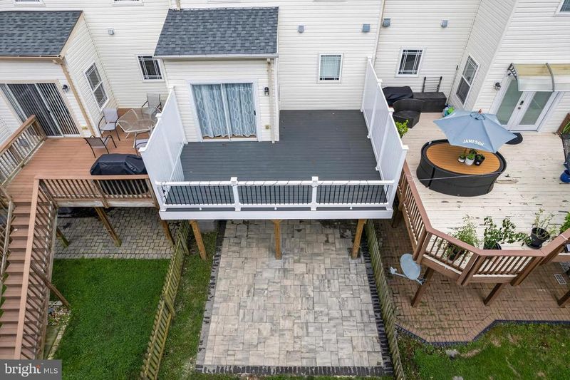 1013 Collindale Ave, Mount Airy, MD 21771