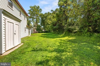 11704 Rosalinda Dr, Potomac, MD 20854