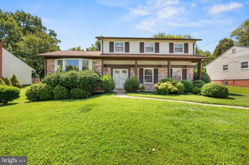 11704 Rosalinda Dr, Potomac, MD 20854