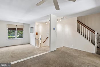 2303 Newton Dr, Rockville, MD 20850