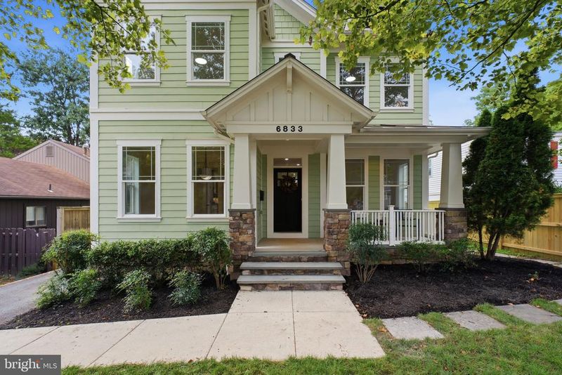 6833 19th Rd N, Arlington, VA 22205