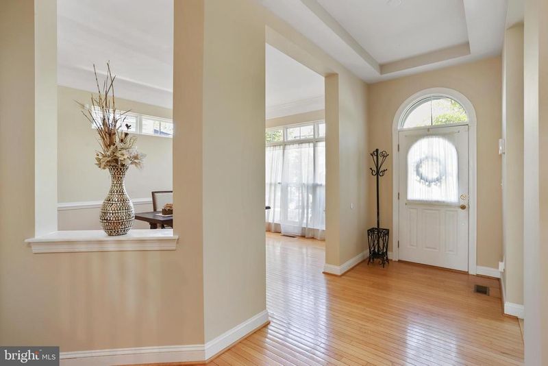 12953 Clarks Crossing Dr, Clarksburg, MD 20871