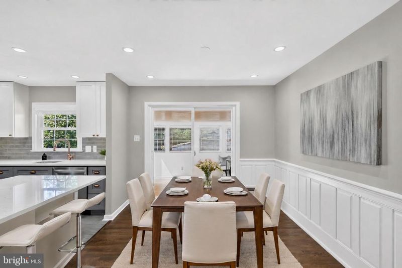 5703 Broadmoor St, Alexandria, VA 22315