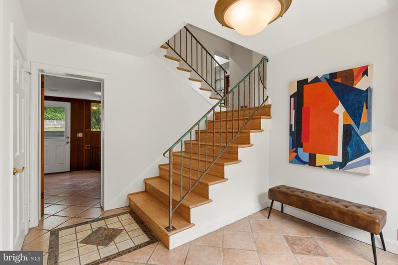 1435 Waggaman Cir, Mclean, VA 22101