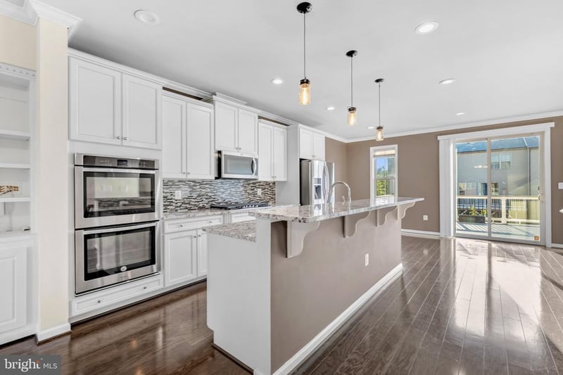 6836 William White Way, Haymarket, VA 20169