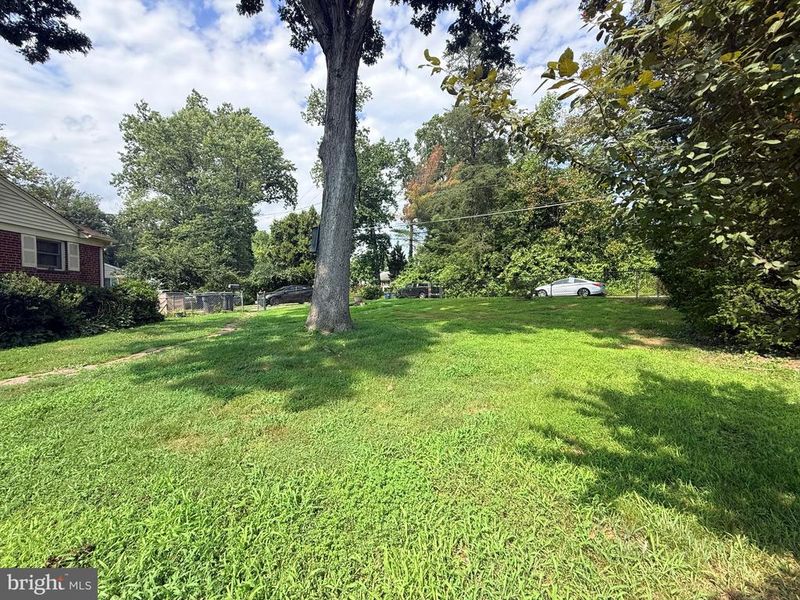 3310 Brush Dr, Falls Church, VA 22042