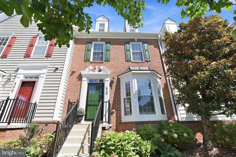 410 Lynette St, Gaithersburg, MD 20878