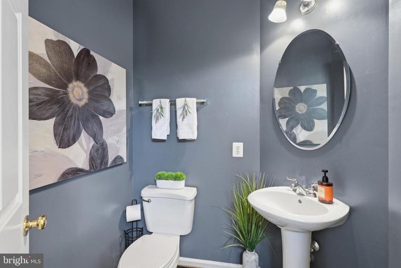410 Lynette St, Gaithersburg, MD 20878