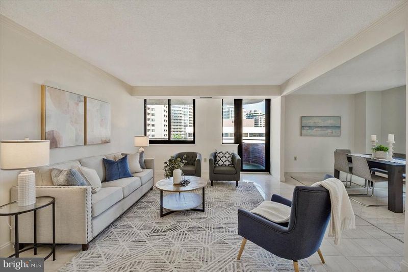 4550 N Park Ave #812, Chevy Chase, MD 20815