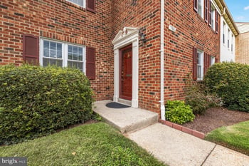 786 College Pw, Rockville, MD 20850