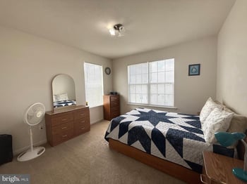 22968 Newcut Rd #2362, Clarksburg, MD 20871