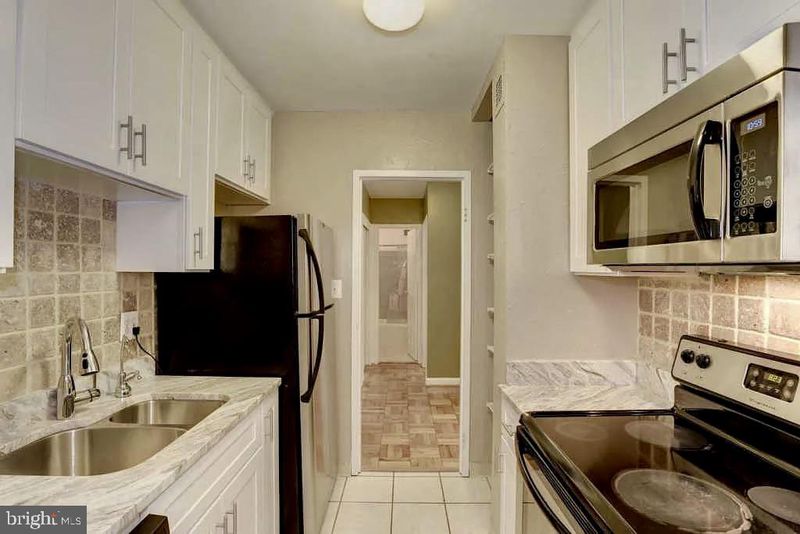 3033 New Mexico Ave NW #203, Washington, DC 20016