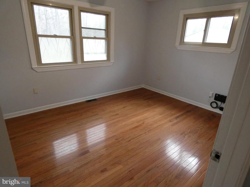 2105 Amherst Rd, Hyattsville, MD 20783