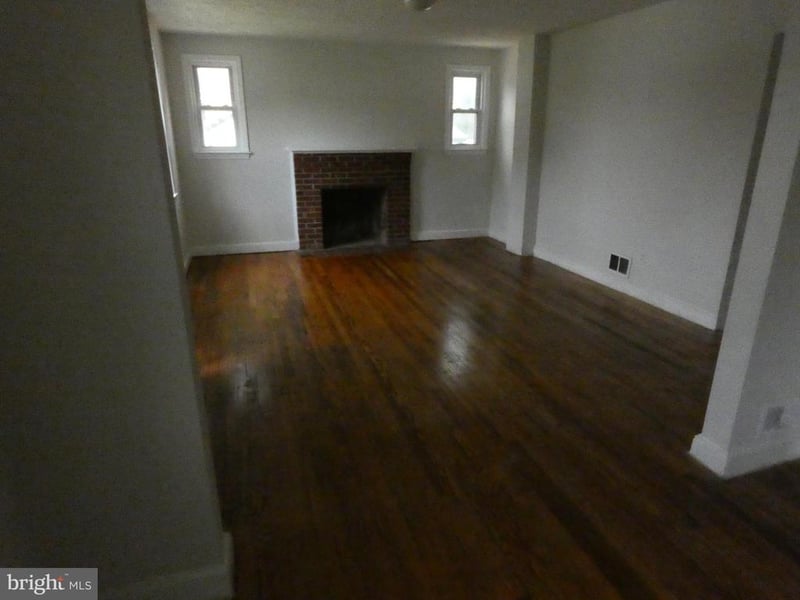 2105 Amherst Rd, Hyattsville, MD 20783