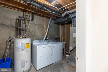 3713 Castle #123-16, Silver Spring, MD 20904