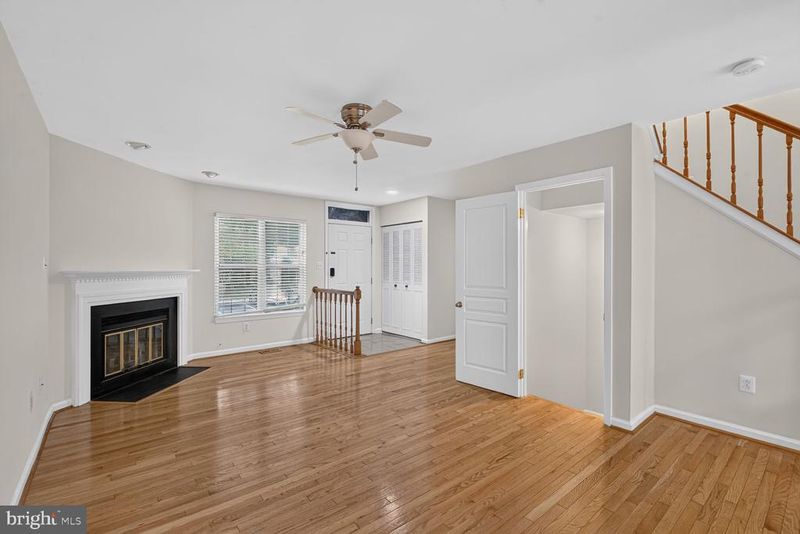 14359 Beaker Ct, Burtonsville, MD 20866