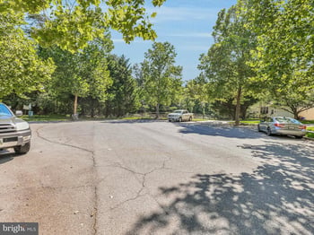 8104 Pepper Ridge Way, Gaithersburg, MD 20877